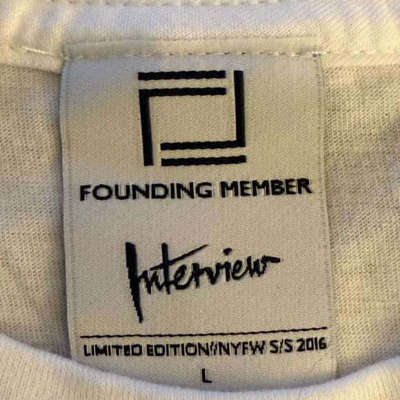 NWOT Interview Magazine Founding Member Limited Edition Tee Shirt. Size Large. - Picture 5 of 5
